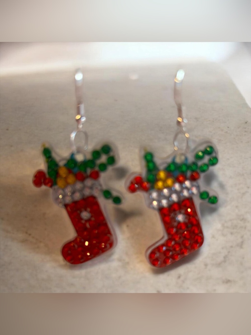 😻Diamond Art Red Stocking Earrings with Green Accents Double Sided Sealed